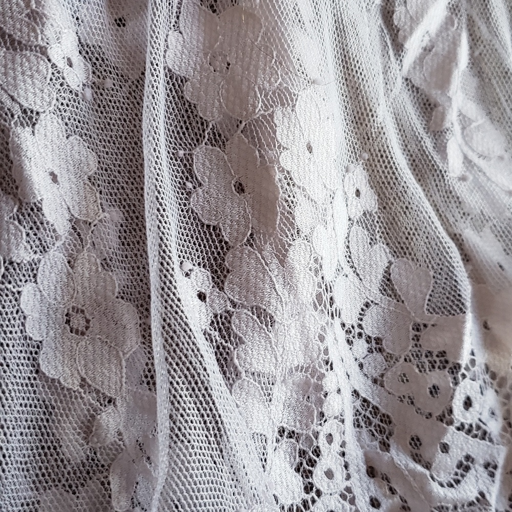 Unique Tank Top - Picture 4 of 8